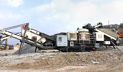 山西时产300-400吨石灰石移动破碎生产现场
